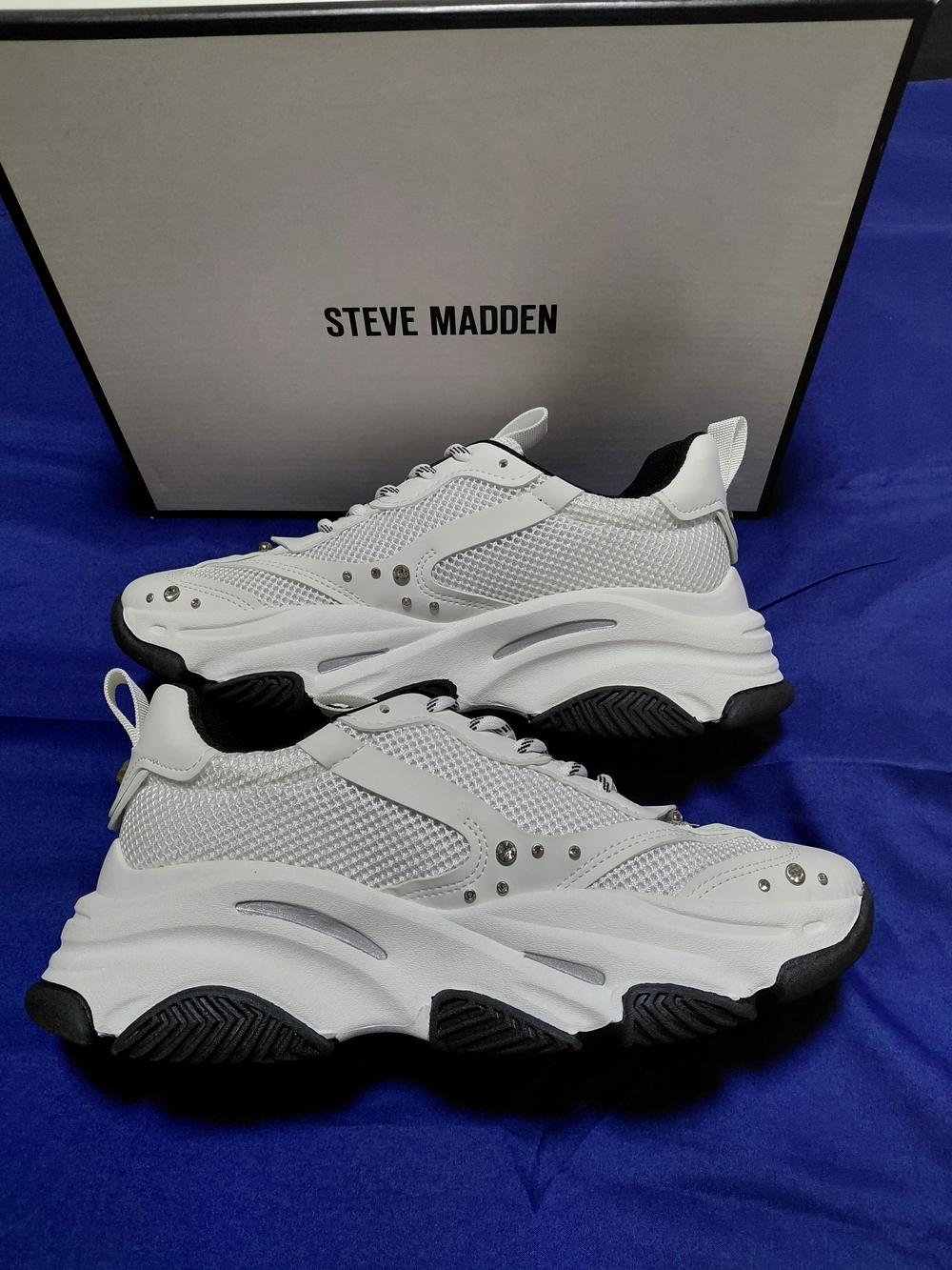 Steve Madden Possessuon-P Chunky Studded Women's Sneakers - Picture 4 of 13